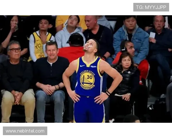 12月19日勇士对湖人精彩直播回顾及赛后分析全方位解读