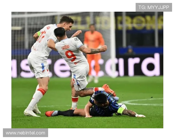 巴塞罗那与布拉格精彩对决回放全程回顾与分析